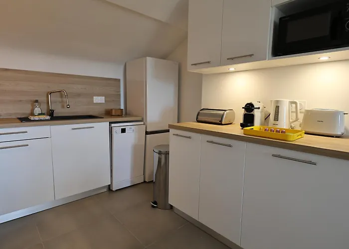 L'orizonte - T3 Vue Piscine Et *