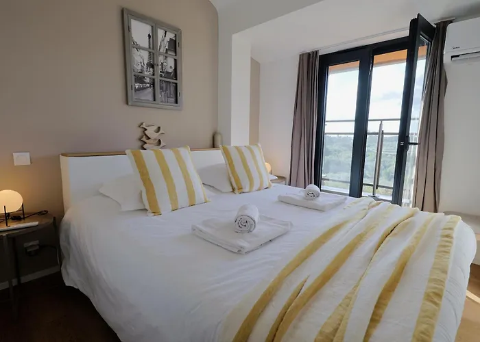 L'orizonte - T3 Vue Piscine Et